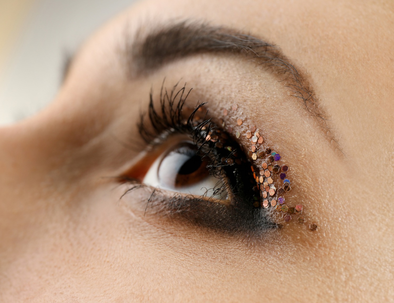 Grown Up Glitter: how to make your hair and make-up sparkle